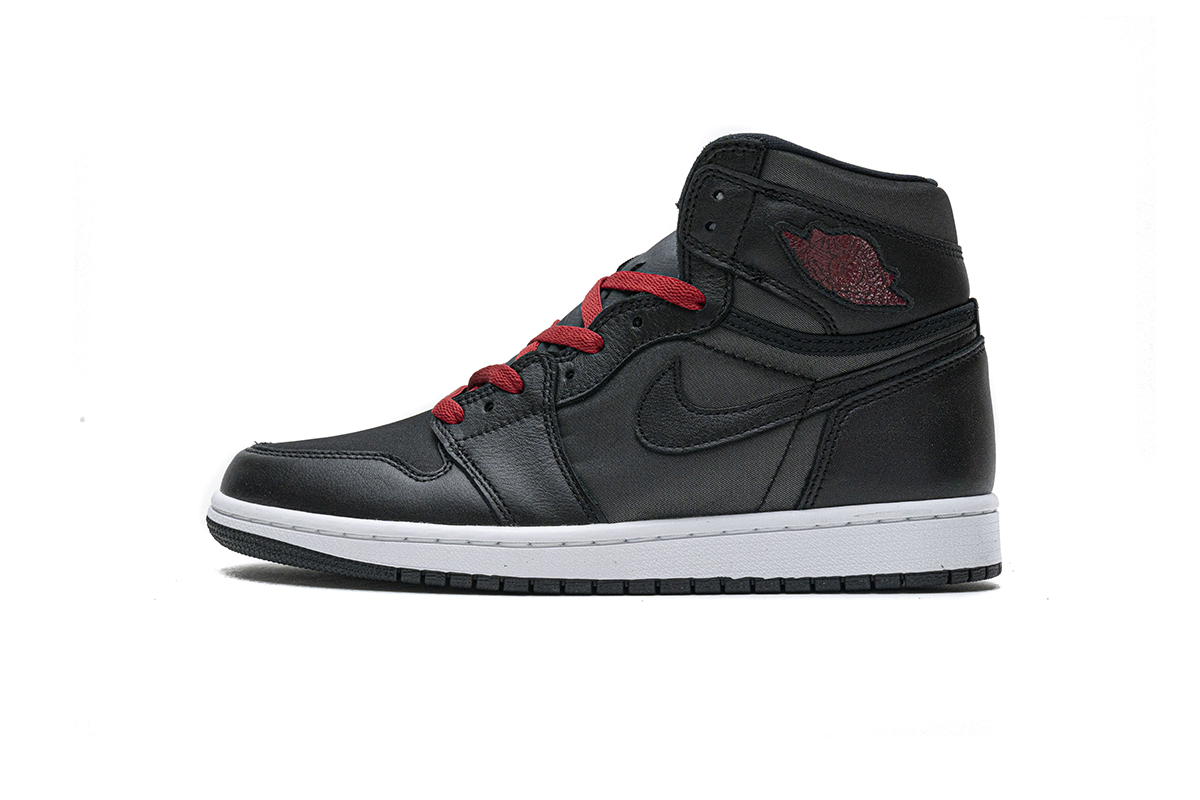 黑红丝绸  XP版乔丹1代篮球鞋运动鞋 555088-060 Air Jordan 1 Retro High OG “Black Satin Gym Red”038.jpg